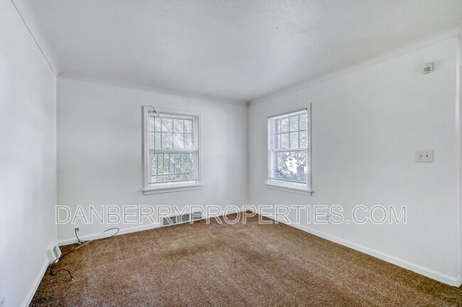 Building Photo - 1132 Brookley Blvd