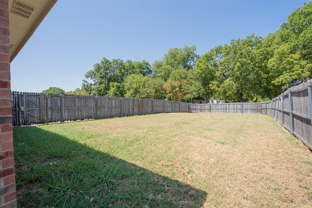 Building Photo - 183 Rolling Ct