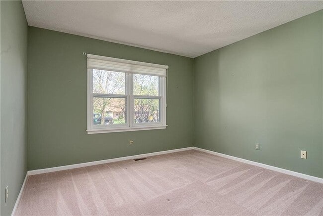 Building Photo - 94 Greenwood Park