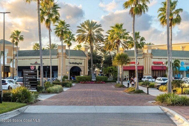Building Photo - 500 Palm Springs Blvd
