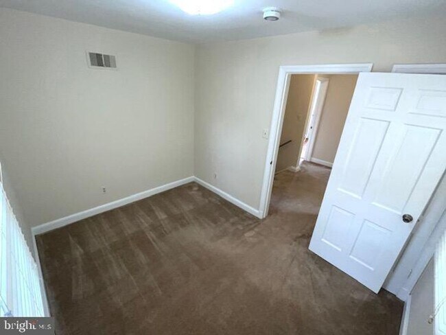 Building Photo - 4408 Glenridge St