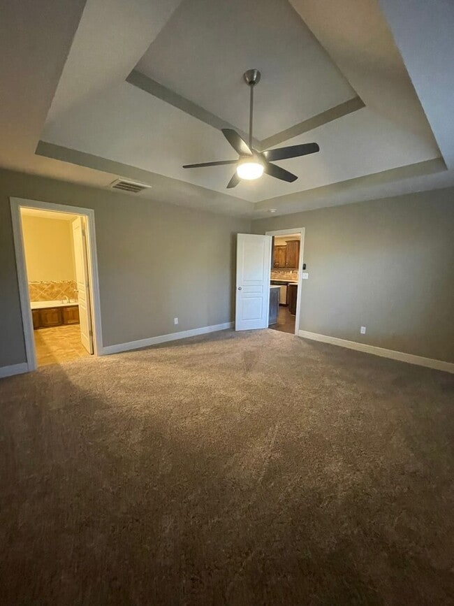 Building Photo - Beautiful 4BD in Battlefield, MO