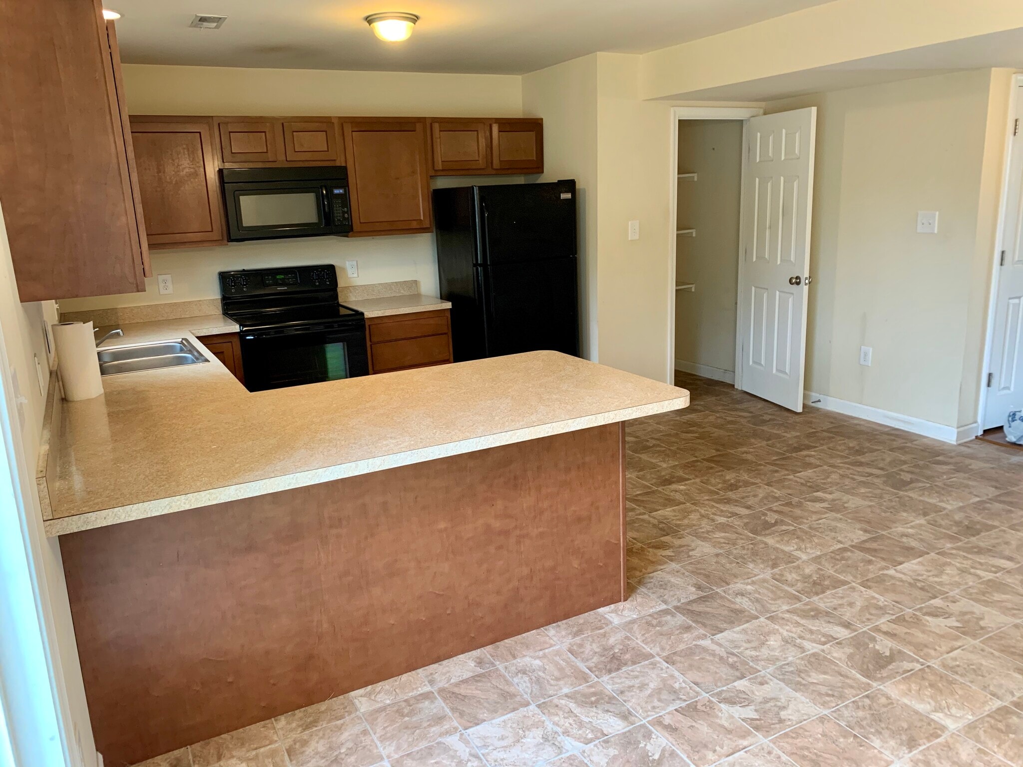 Building Photo - 36 Defy Ln