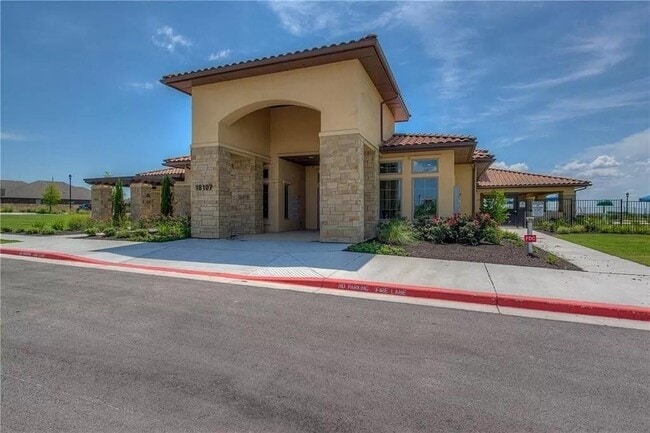 Building Photo - 18405 Cercina Trl