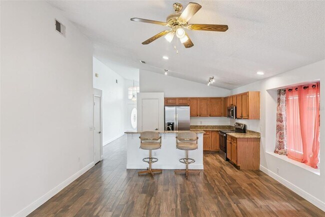 Building Photo - 2732 Cahill Way