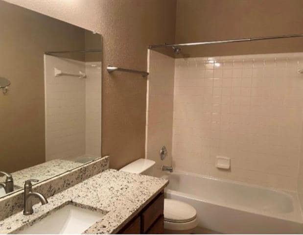 Building Photo - 15723 Wrangler Dr