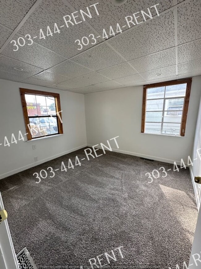 Building Photo - Charming Home in Prime Lakewood Location!