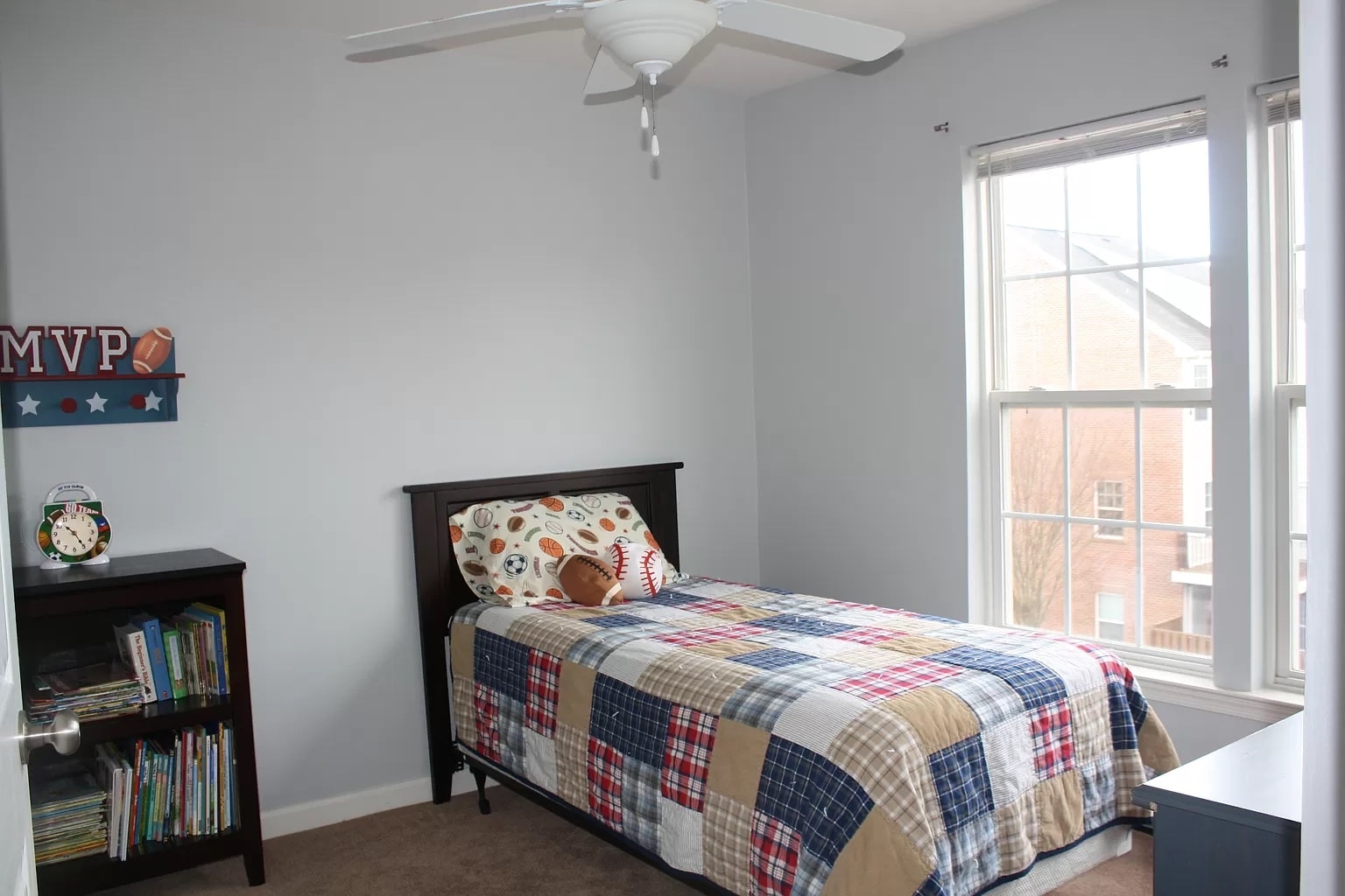 Bedroom 2 - 811 Rainier Rd