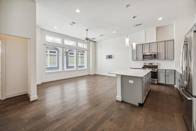 Building Photo - 9452 Kerrwood Ln