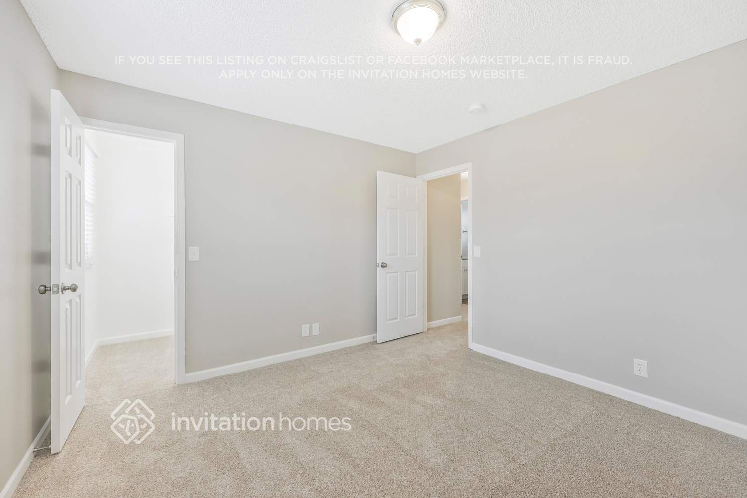 Building Photo - 1004 Carriage Way Ct