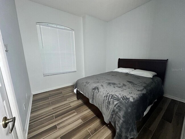 Building Photo - 235 Riggs Cir