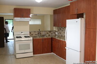Building Photo - 651 Aurora-