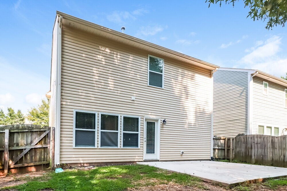 Building Photo - 2708 Bramble Ridge Ct