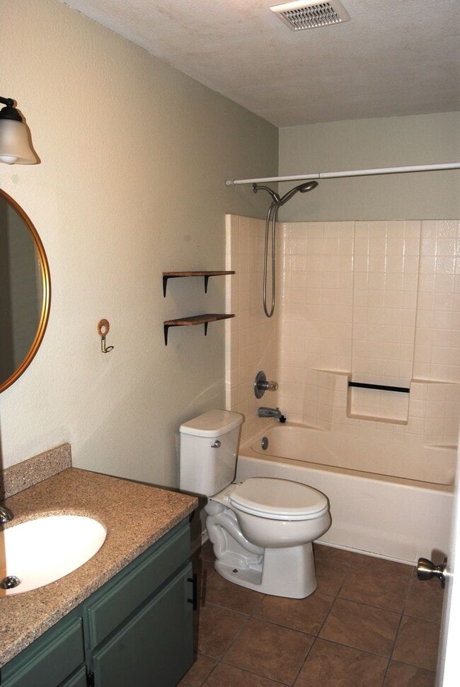 Building Photo - 4739 Shadow Stone St