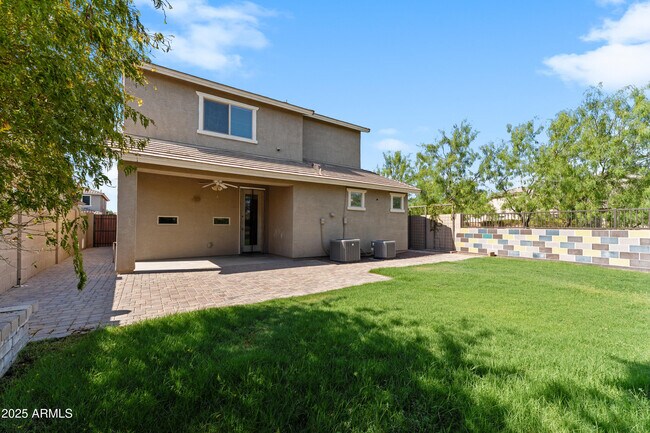 Building Photo - 3881 E Narrowleaf Dr