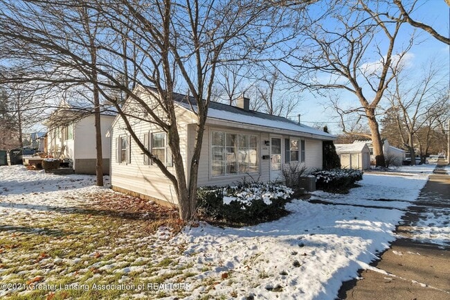 Building Photo - 1420 Snyder Rd