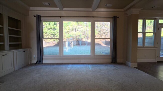 Building Photo - 3361 Lake McGinnis Dr