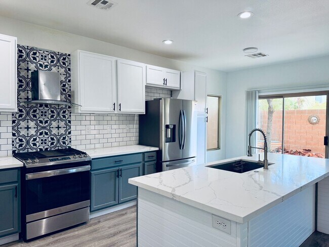 Building Photo - Gated Community Home in Centennial Hills!