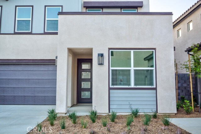 Building Photo - 15812 Caterpillar Dr