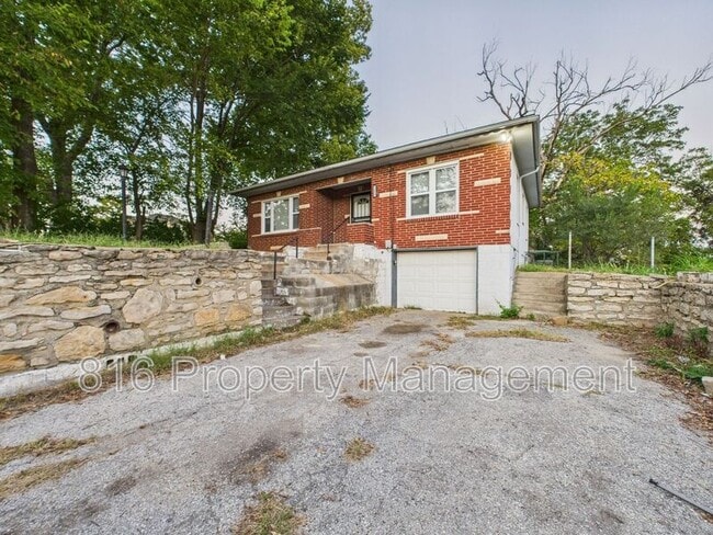 Building Photo - 3469 N 27th St