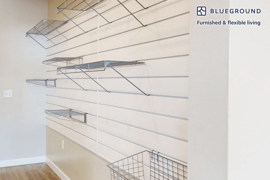 Building Photo - 79 Alexander St