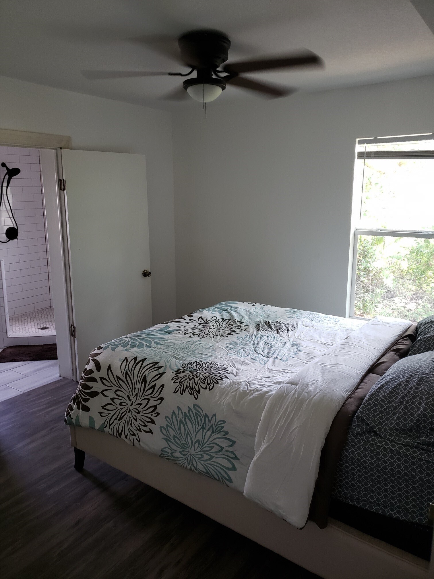 Building Photo - 712 N Warfield Ave