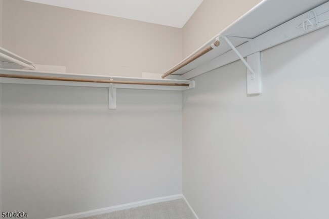 Building Photo - 20 Academy Ct