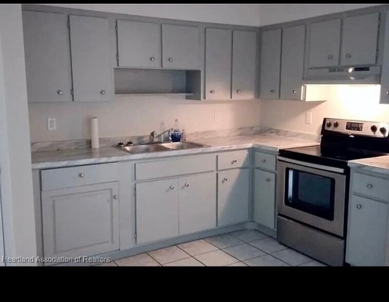 Building Photo - 101 Voss Ct