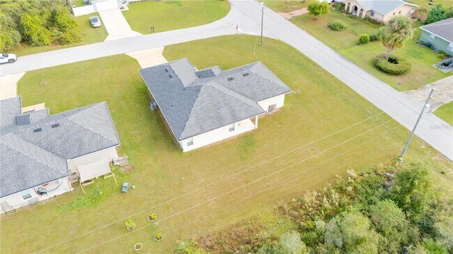 Building Photo - 2776 SW 142nd Ln