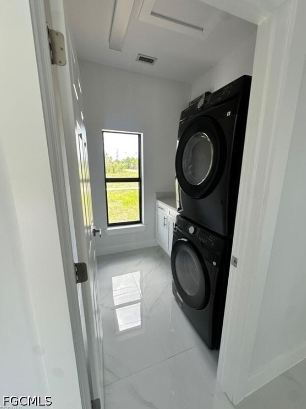 Building Photo - 821 Bell Blvd