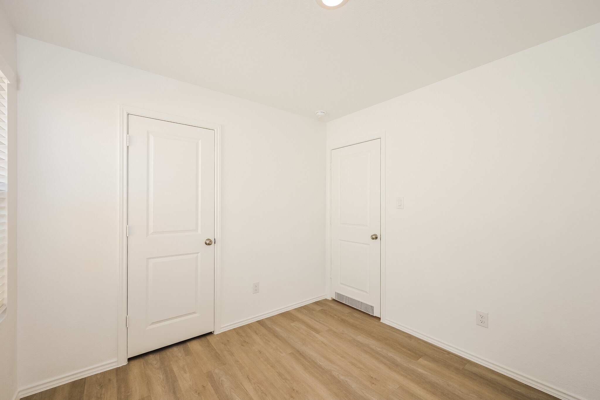 Building Photo - 14737 Southton Basin