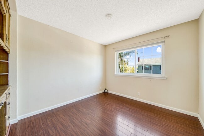 Building Photo - 35216 Wycombe Pl