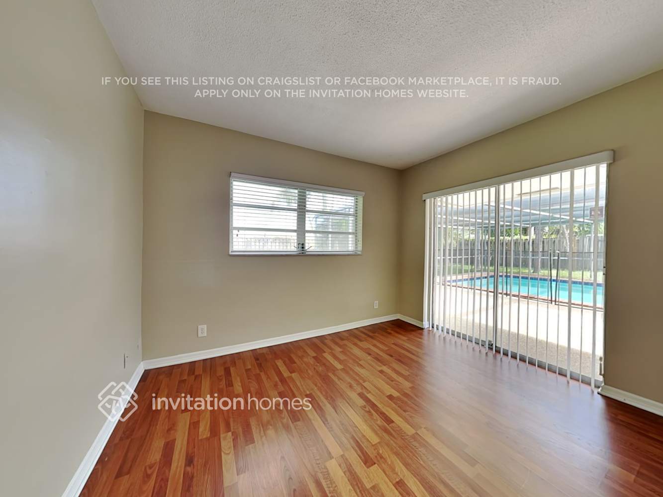Building Photo - 1451 SW 10th St