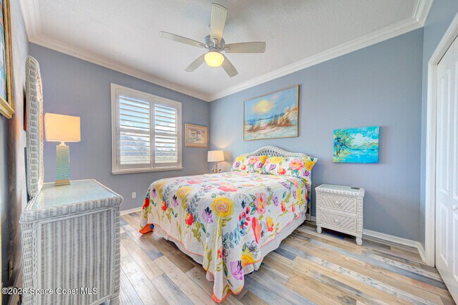 Building Photo - 1937 Golf Vista Blvd