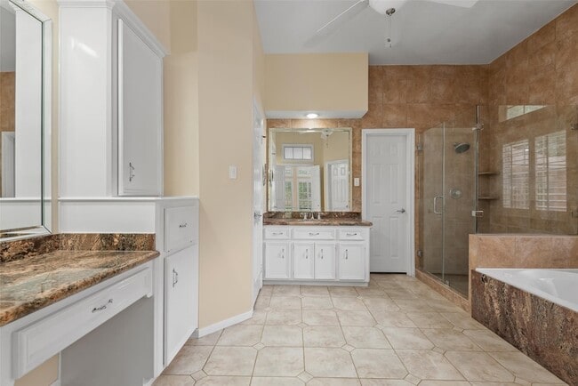 Building Photo - 1811 Wild Plum Ct
