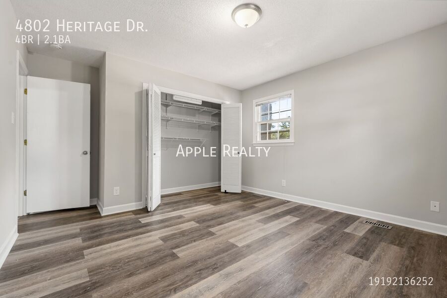 Building Photo - 4802 Heritage Dr