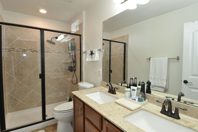 Building Photo - Great home on corner lot in Retreat at Tec...