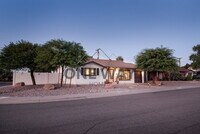 Building Photo - 8702 E Sheridan St