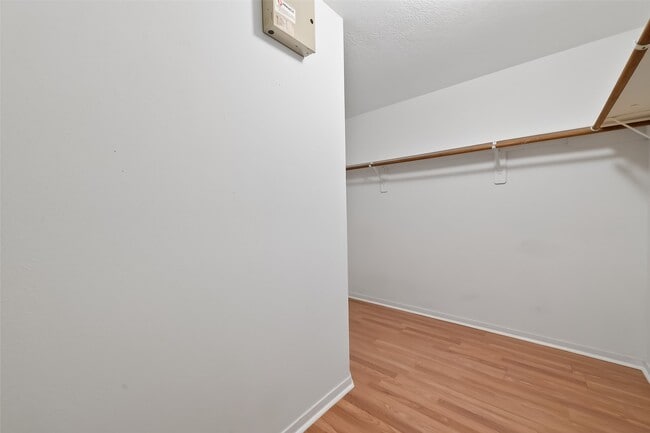 Building Photo - 21907 Willow Downs Dr