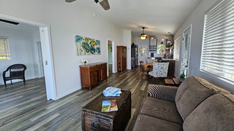 Building Photo - 87-3210-3210 Rd G