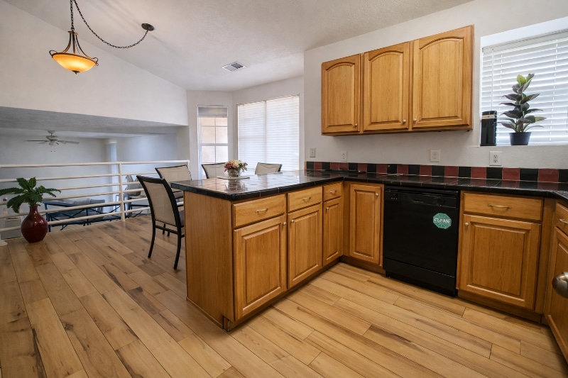 Building Photo - 991 N 2100 W