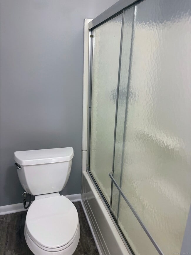 Building Photo - 88 E Main St