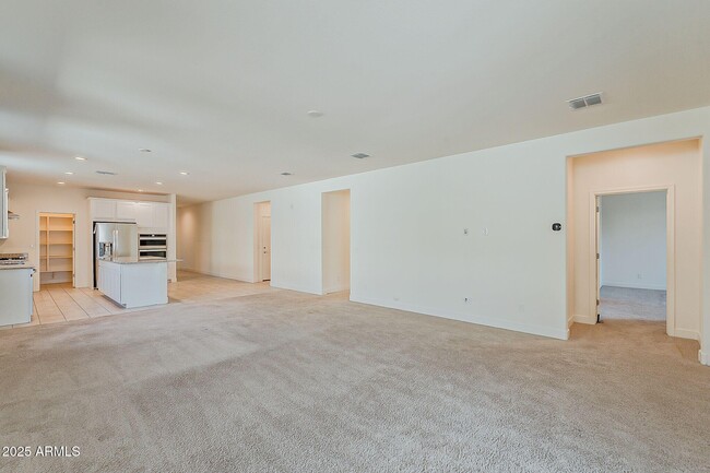 Building Photo - 10962 W Taylor St