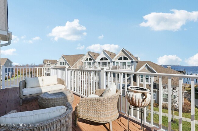 Building Photo - 13 Halfmoon Ct