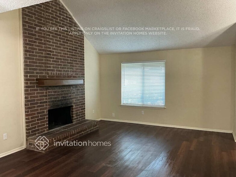 Building Photo - 1716 Delaford Pl