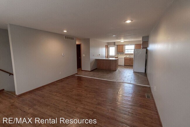 Building Photo - 4 br, 2 bath House - 2505 Northampton Dr