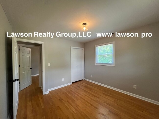 Building Photo - Updated Ranch in Glenvar with Garage and Bonus Room