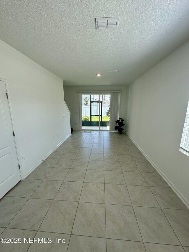 Building Photo - 20 Palmetto Rdg Rd