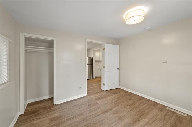 Building Photo - 4459 Fisher St