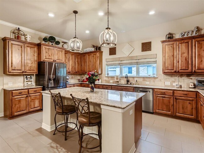 Building Photo - 205 Quarry Lake Estates Dr